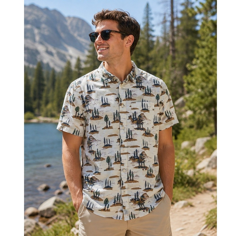 The North Face Men's Baytrail Pattern Button Up Short Sleeve Shirt Size Large